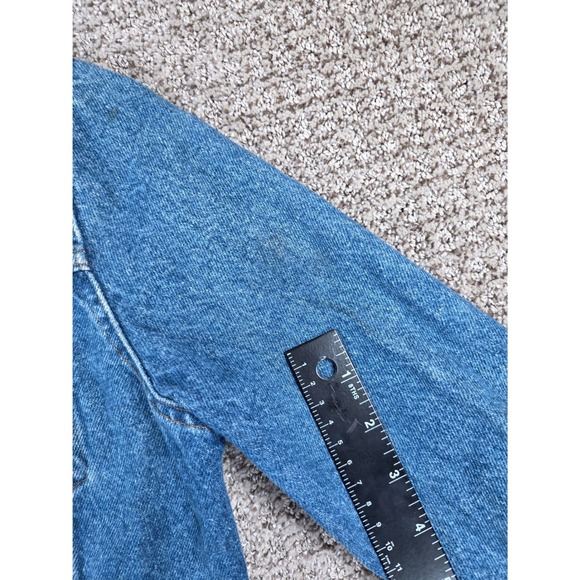 Vintage Levi's Women's Blue Denim Trucker Jacket Medium Wash Size Small Type 3 - Picture 8 of 13